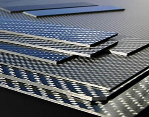 連續(xù)碳纖維增強熱塑性復合材料預浸料生產(chǎn)實現(xiàn)新突破，推動高性能纖維及復合材料制造升級