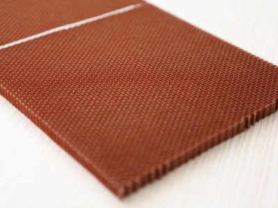 芳綸紙蜂窩與高性能纖維復合材料 制造工藝與應用前景